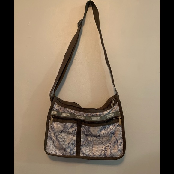 Snake skin print Lesportsac crossbody bag, used - Picture 2 of 7